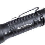 Nextorch TA30D LED Taschenlampe mit 2.200 Lumen im Set